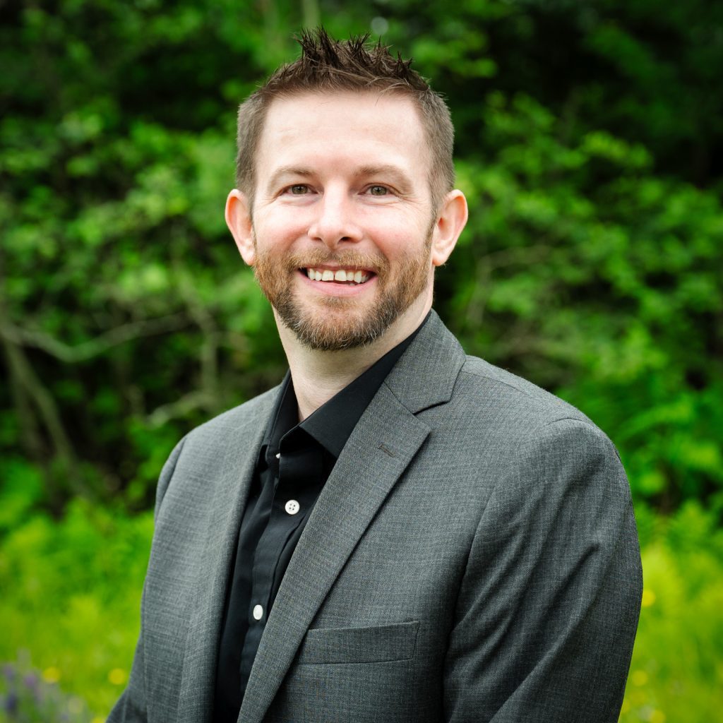 Photo of Josh Howes, Home Loan Expert at Maine Savings.
